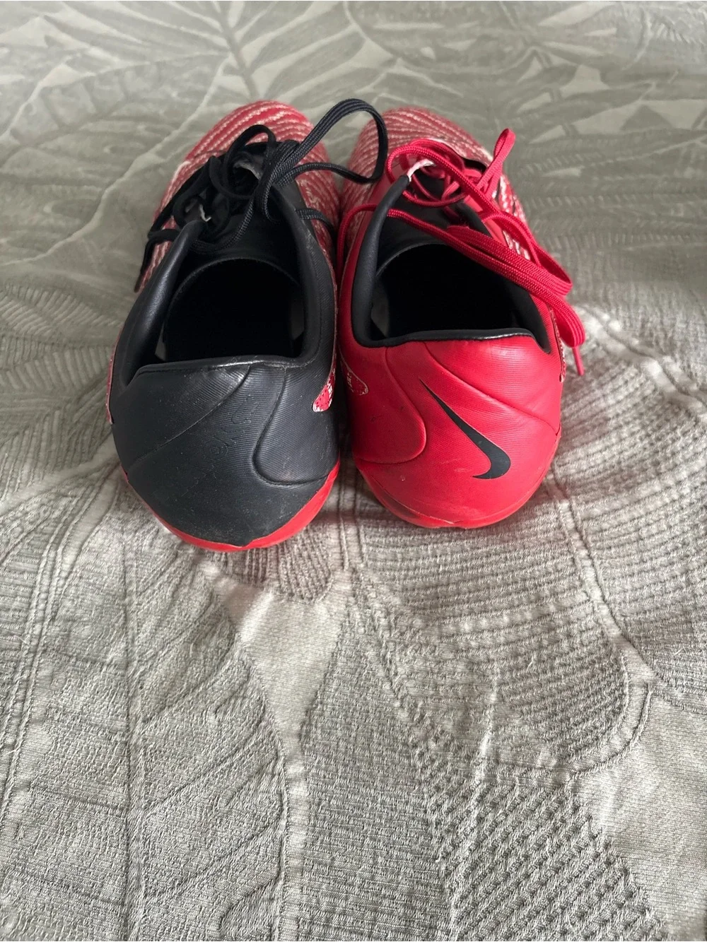 Phantom Red Men’s Soccer Cleats - Lightweight Performance